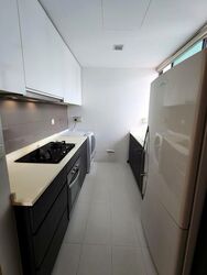 Esparina Residences (D19), Condominium #517412351
